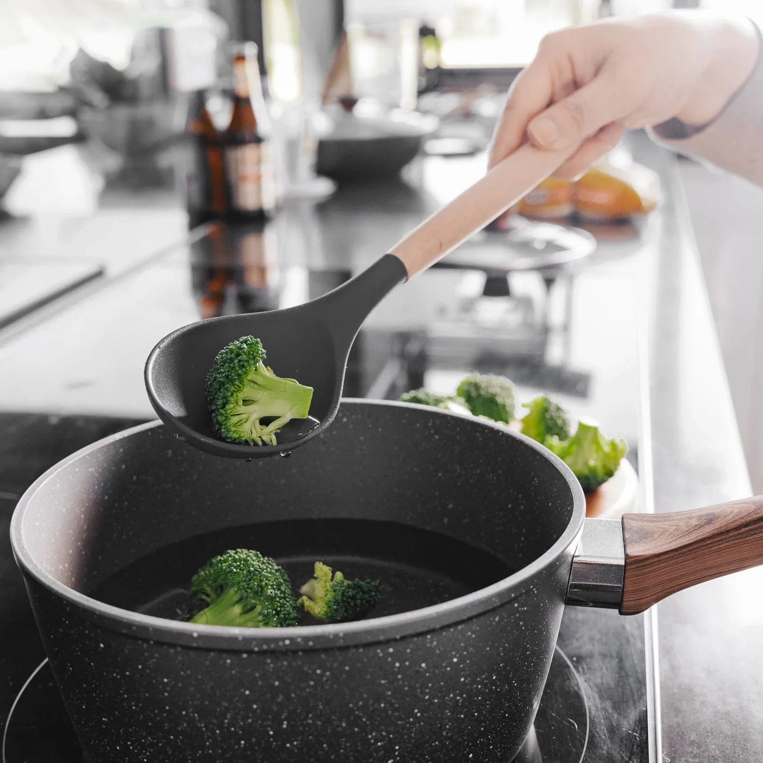 2-Piece Beechwood & Silicone Spoon Set | Charcoal