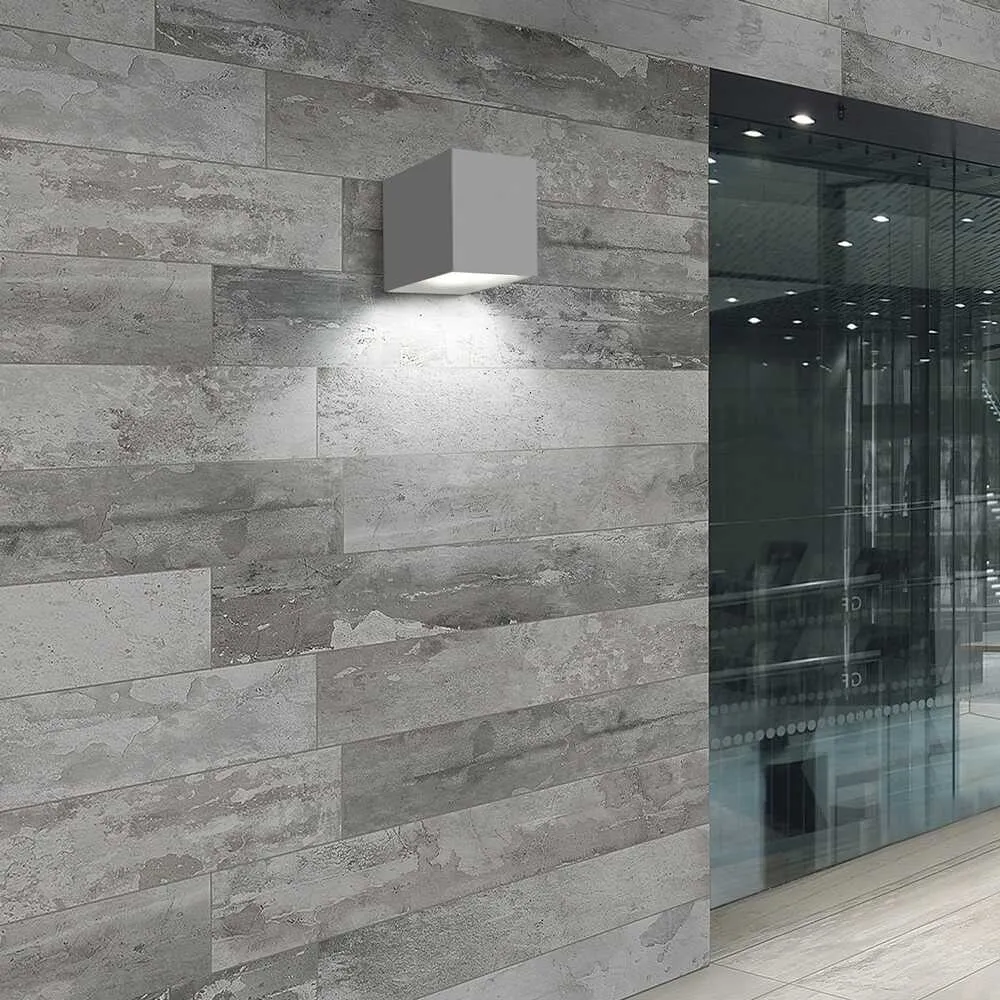Artemide Aede wall lamp LED