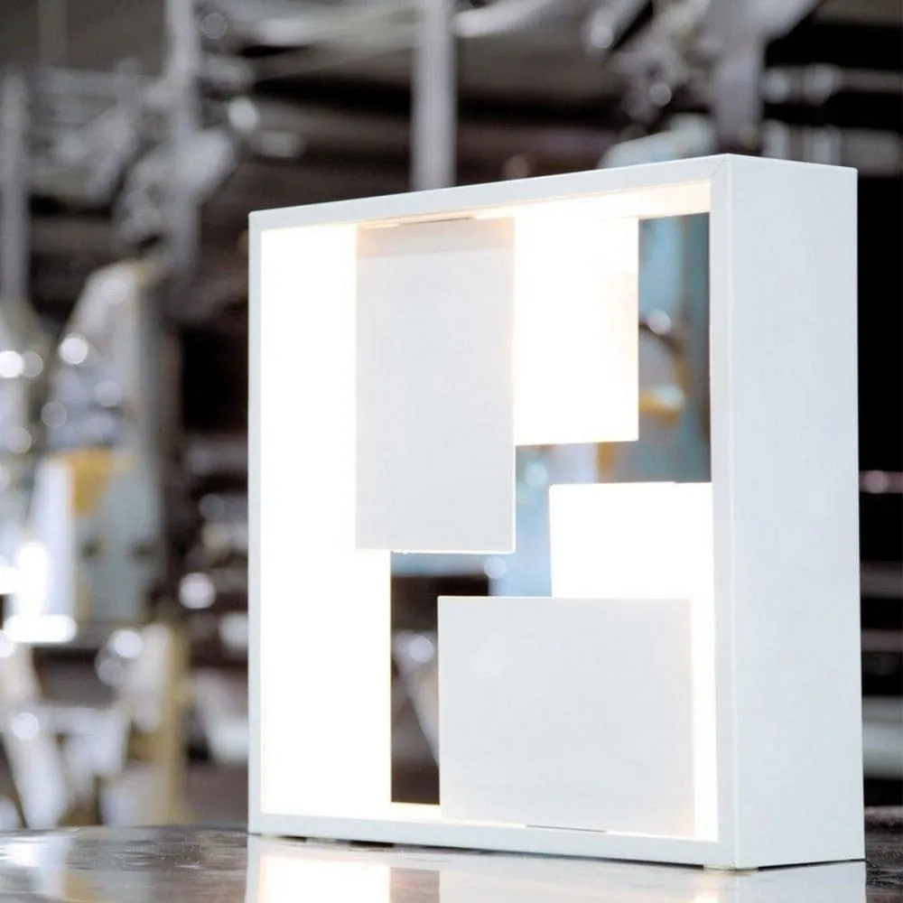 Artemide Fato wall/table lamp