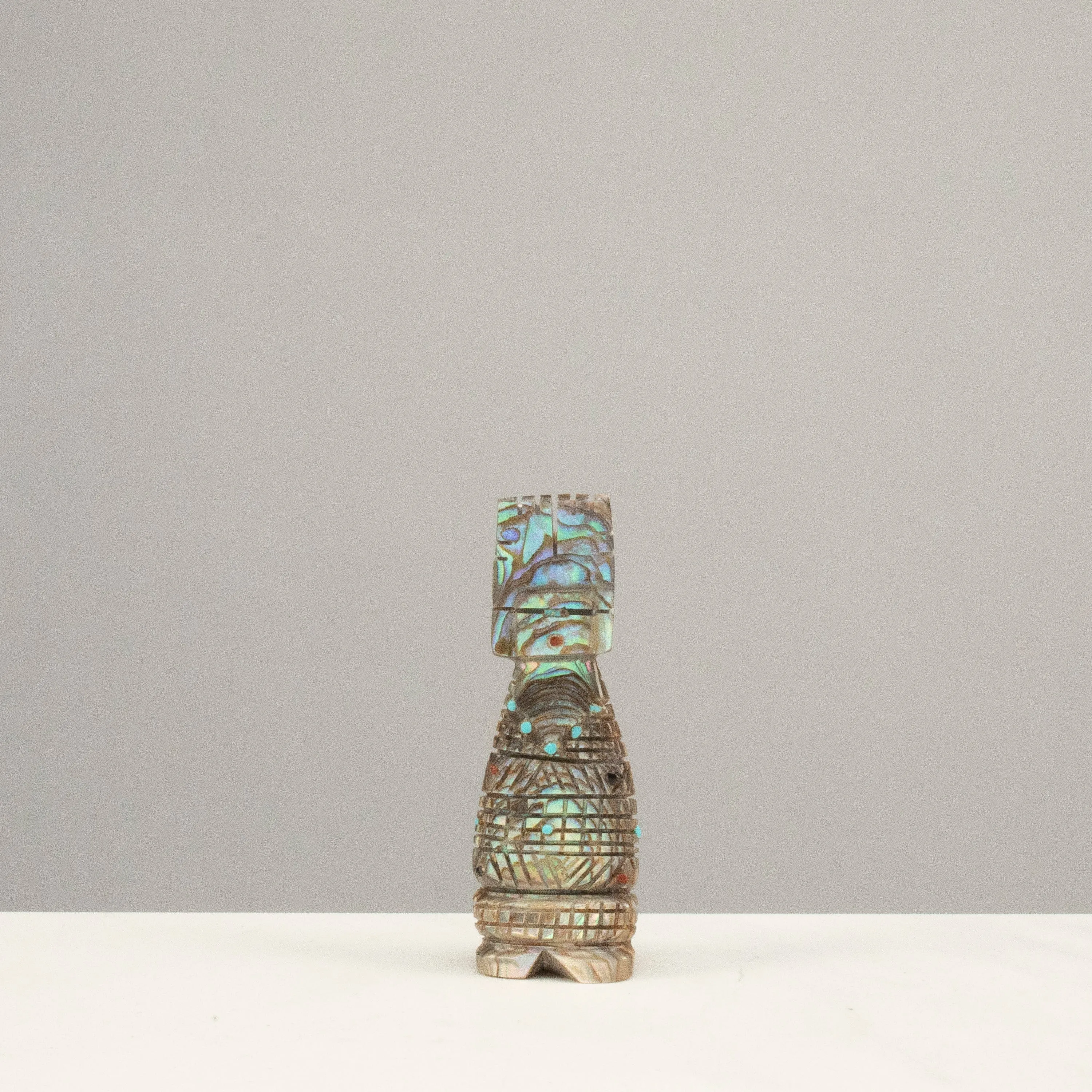 Carl Etsate Abalone Corn Maiden Handmade Zuni Fetish Carving